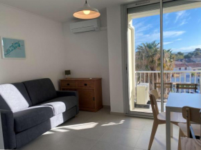 Studio rénové près des Thermes avec balcon et climatisation - FR-1-553-252